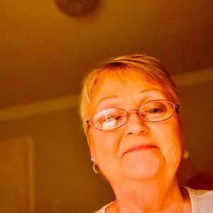 Meet your Posher, Glenna